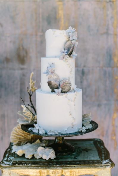 beach wedding cake 1