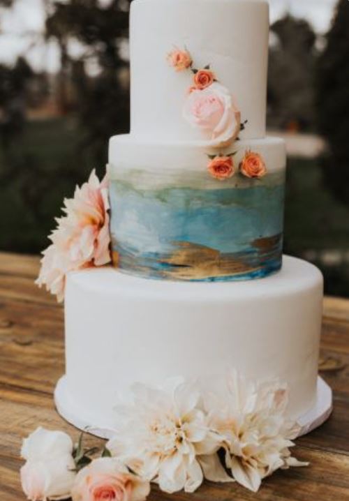 beach wedding cake 10